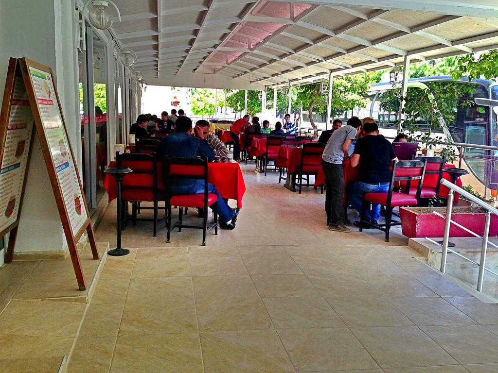 Hotel Santur Kuşadası Buitenkant foto