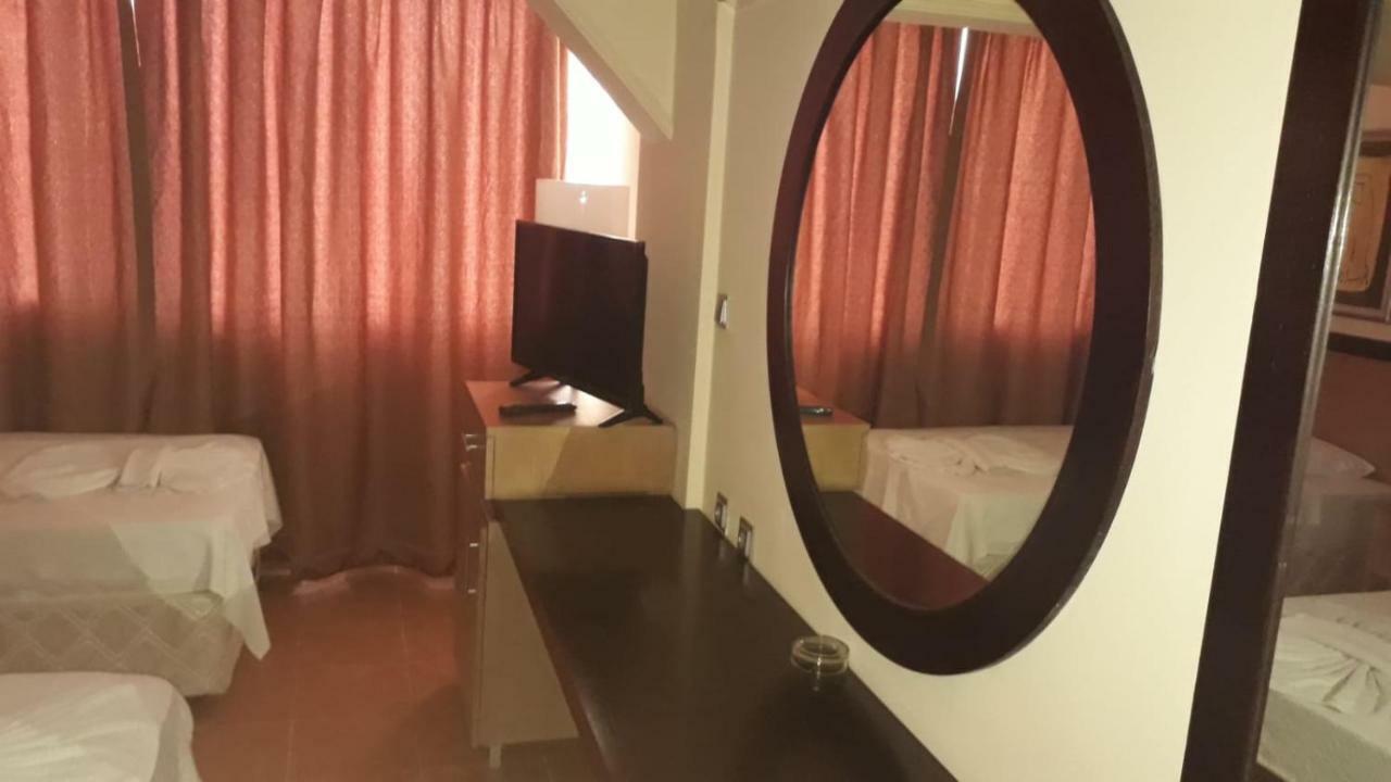 Hotel Santur Kuşadası Buitenkant foto