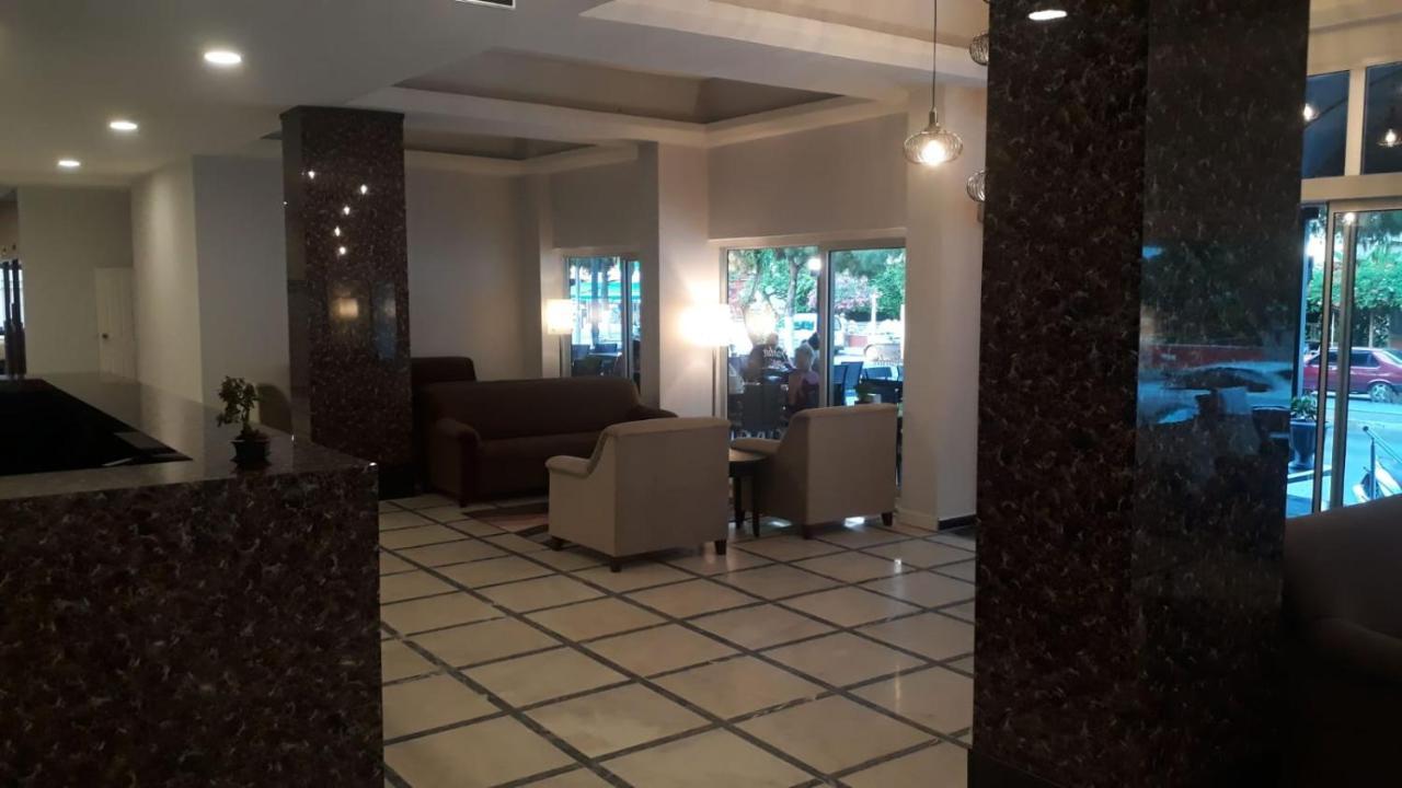 Hotel Santur Kuşadası Buitenkant foto