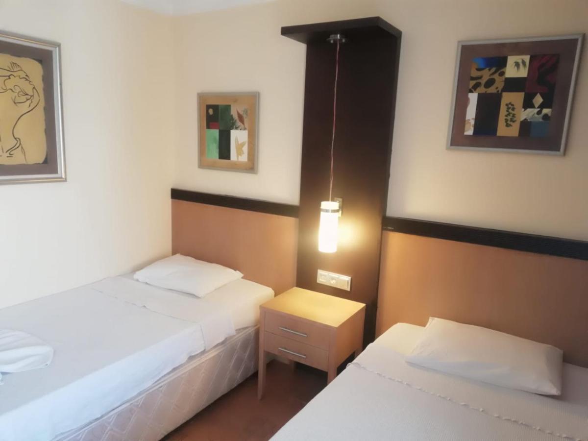 Hotel Santur Kuşadası Buitenkant foto